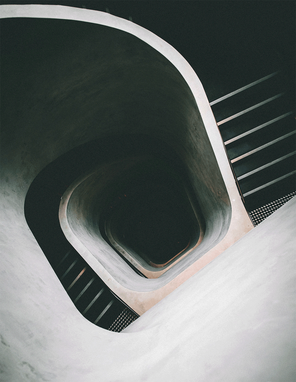 Step-by-step guide to launching a new product